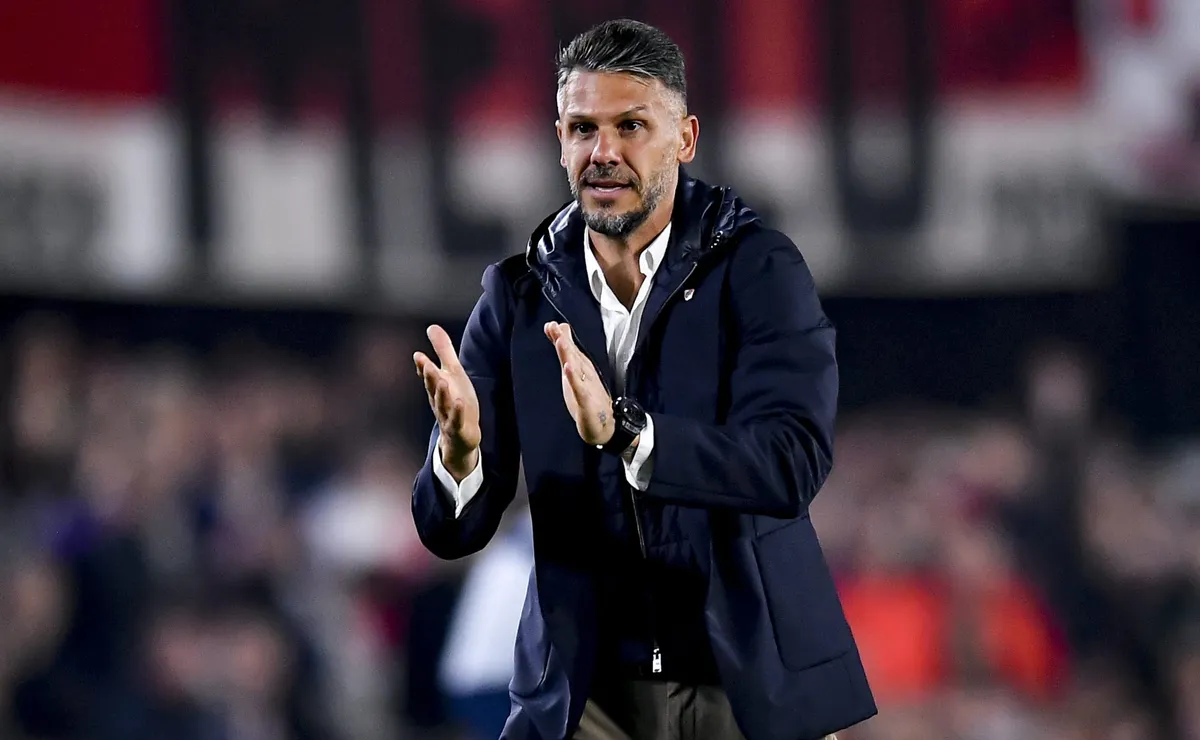 Martín Demichelis evalúa reforzar algunos puestos para completar el plantel.