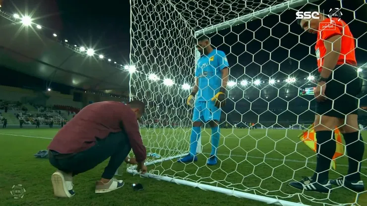 Problemas en una de las redes: arrancó el segundo tiempo con demoras.