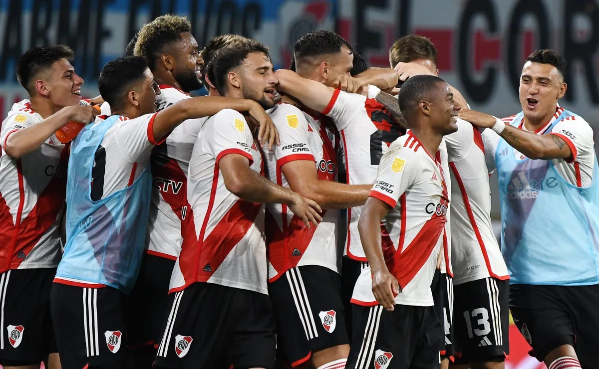 River comenzará a meterse en el mercado de pases.