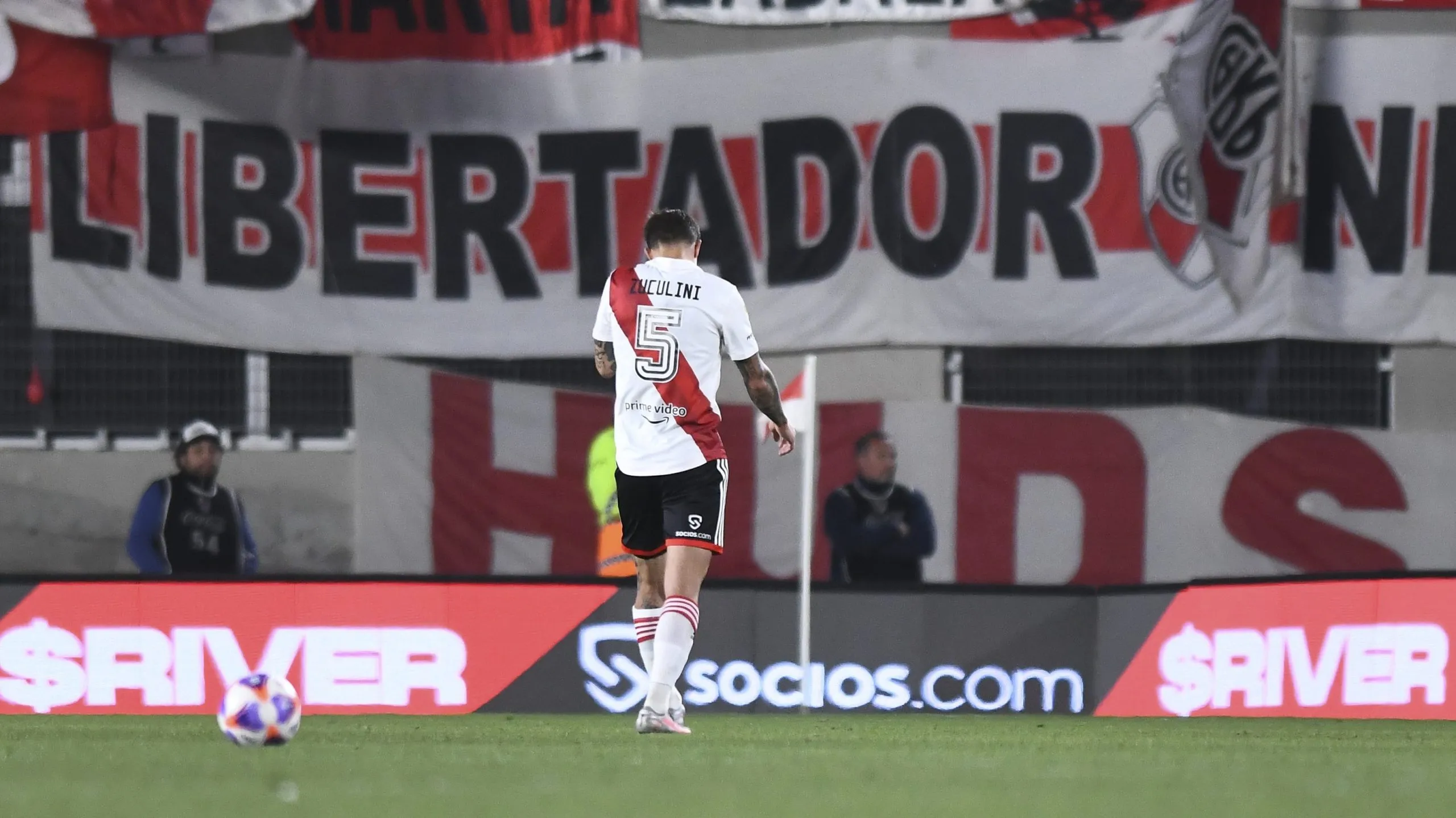 Bruno Zuculini cerró los comentarios de Instagram. (Getty)