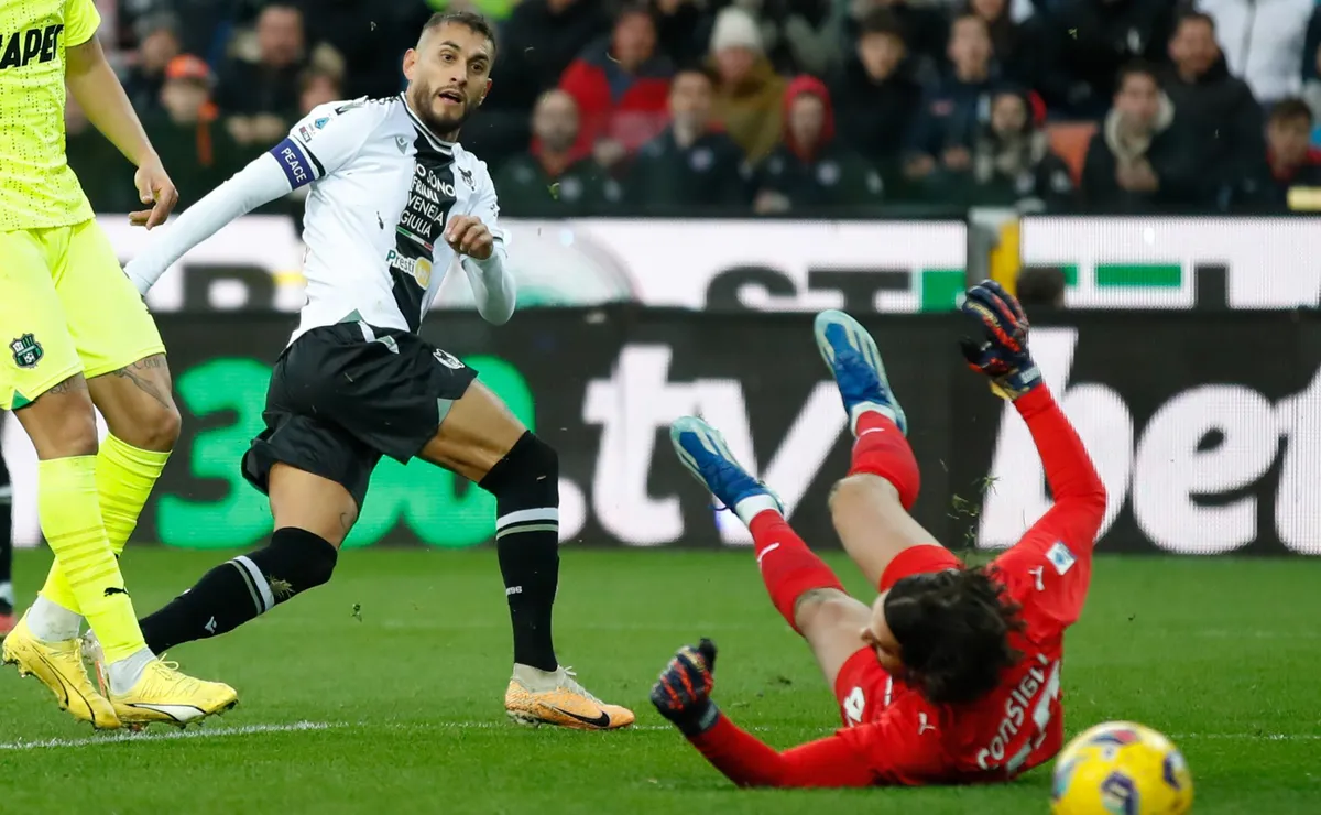 Roberto Pereyra metió un gol y una asistencia en el Udinese