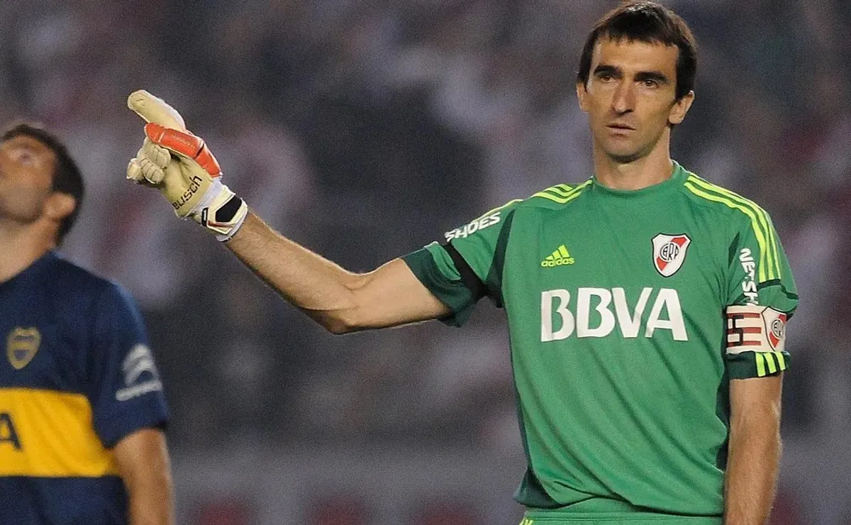 Barovero anunció su retiro del fútbol profesional.