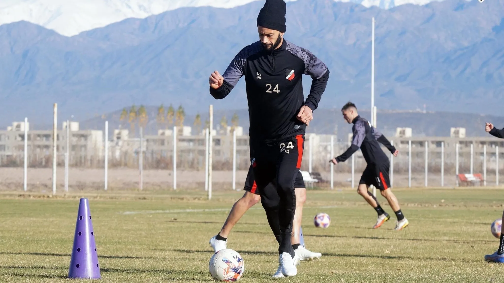 Larrondo durante su paso por Maipú. (Deportivo Maipú prensa)