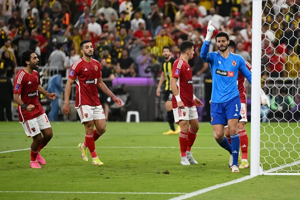 La secuencia del penal errado por Benzema. (Foto: FIFA).