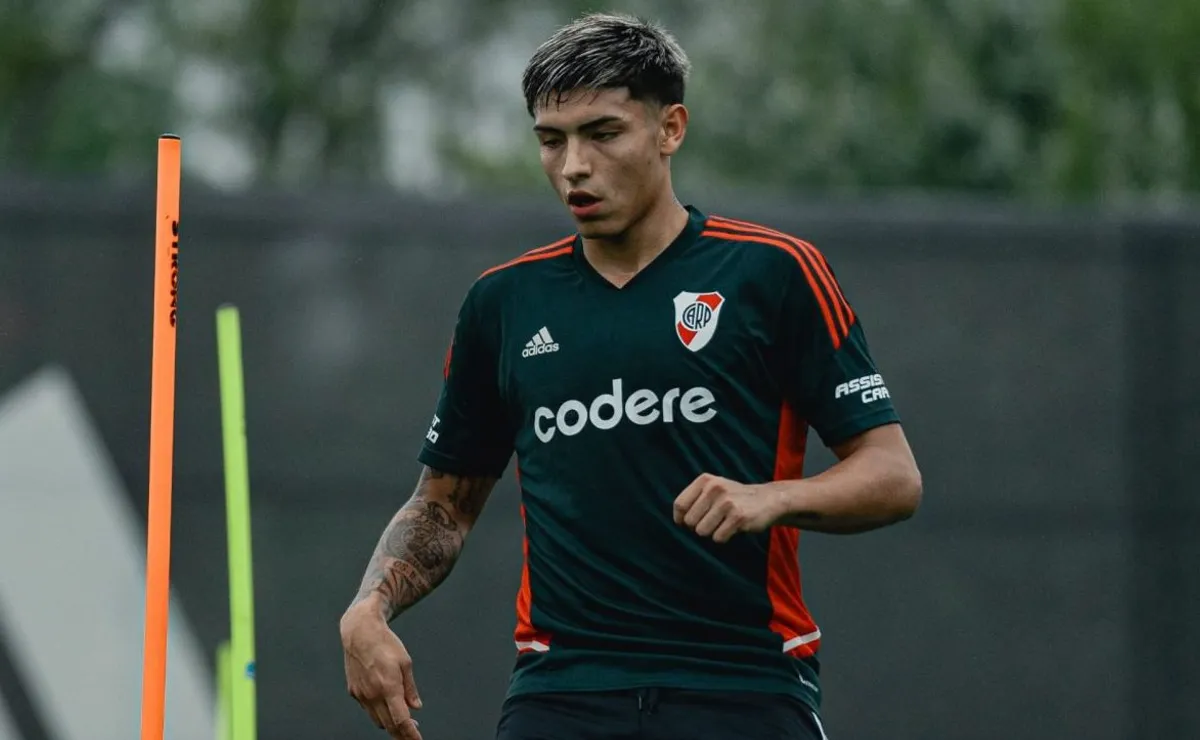 Agustín Ruberto no estará convocado para el partido con Estudiantes.