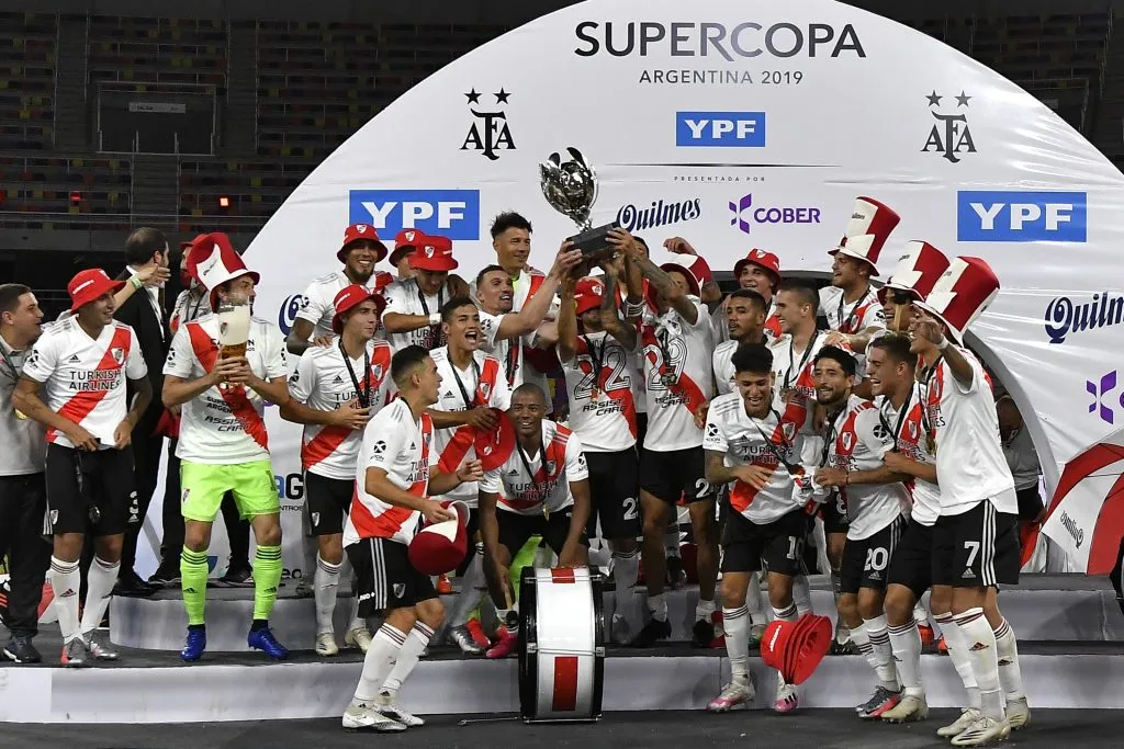 River ganó la edición 2021 de la Supercopa Argentina. (Foto: Getty).