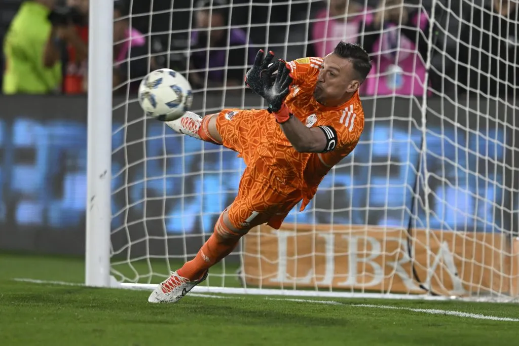 Armani River Rosario Central