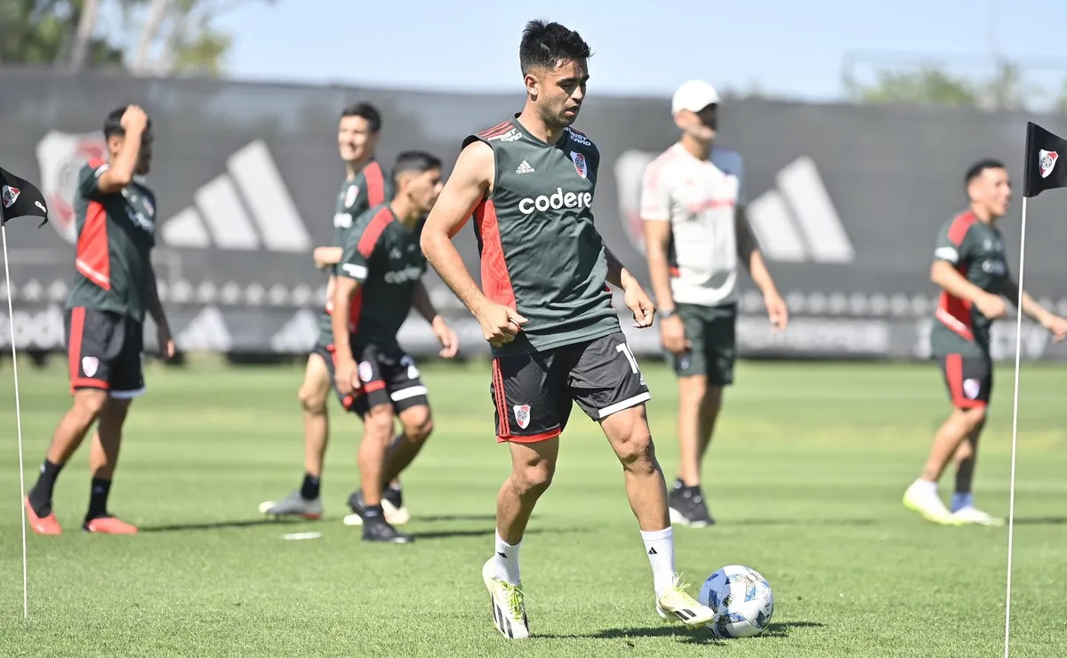 El Pity tendrá que estar como mínimo hasta el mes de julio sin jugar.