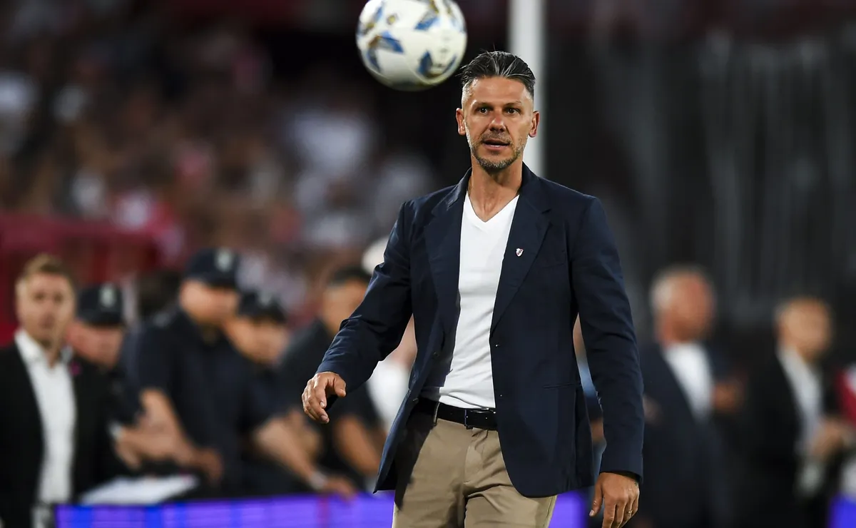 Demichelis arma el plantel para el2024