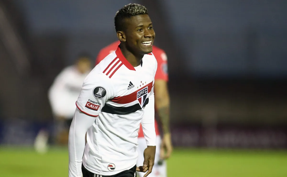Luis Orejuela fue ofrecido a River en las últimas horas
