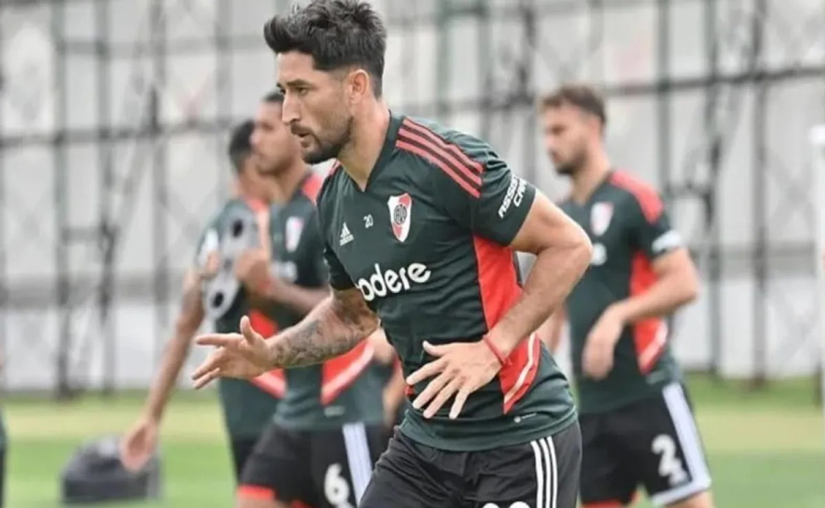 El lateral izquierdo podría volver al equipo titular ante Independiente Rivadavia.