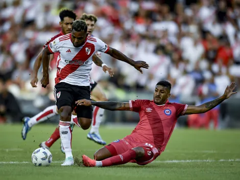 River tuvo un debut muy flojo y empató ante Argentinos Juniors