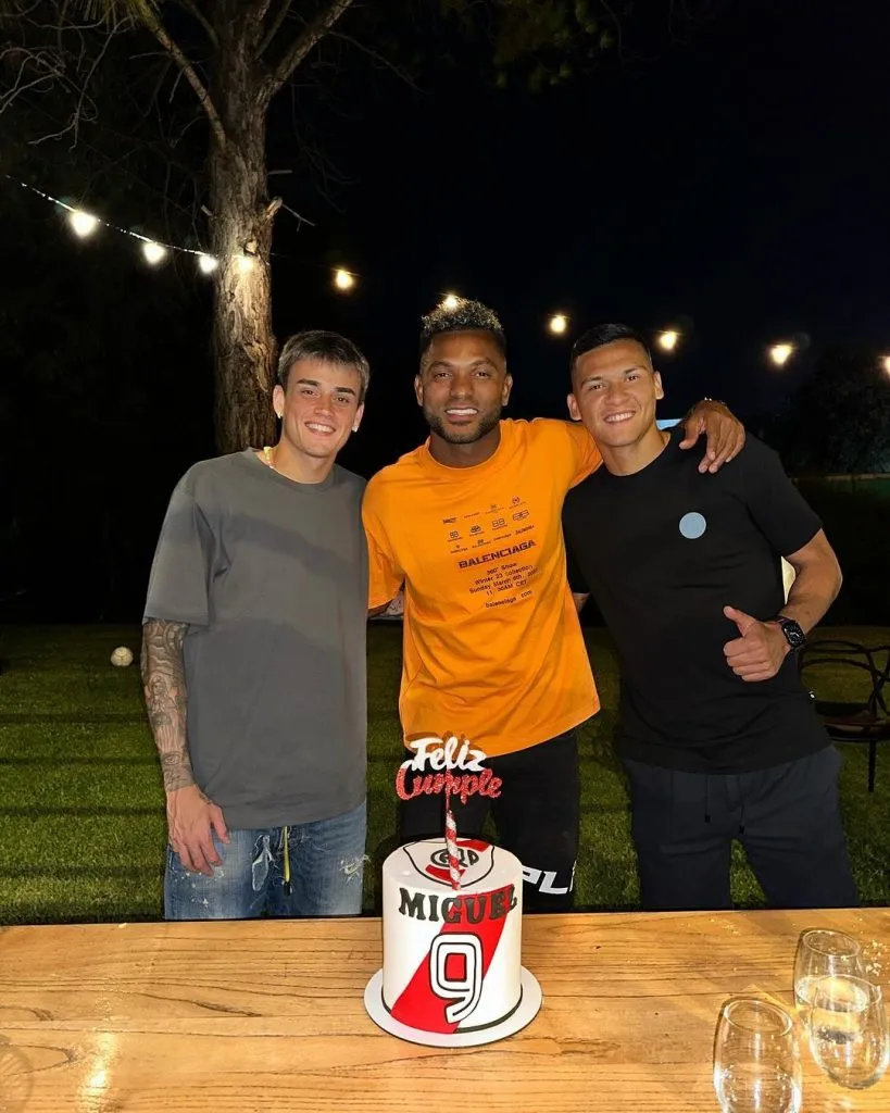 Fonseca y Herrera junto a Miguel Borja. (Instagram Borja)