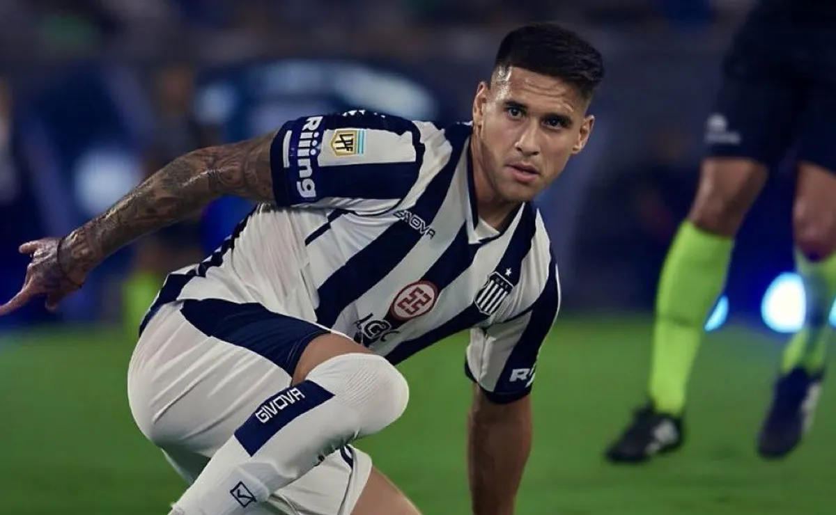 Rodrigo Villagra espera su debut en River.
