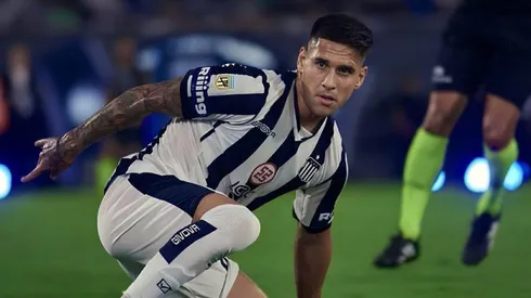 Rodrigo Villagra espera su debut en River.