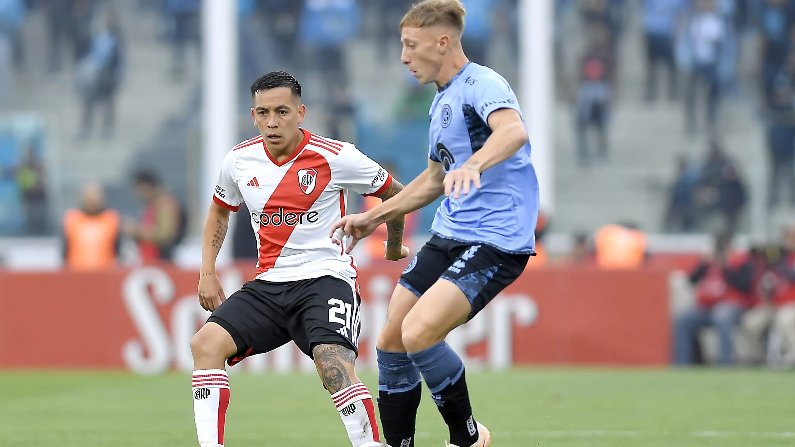 Barinaga, en acción ante River en el último partido disputado en Córdoba. (Foto: Getty).