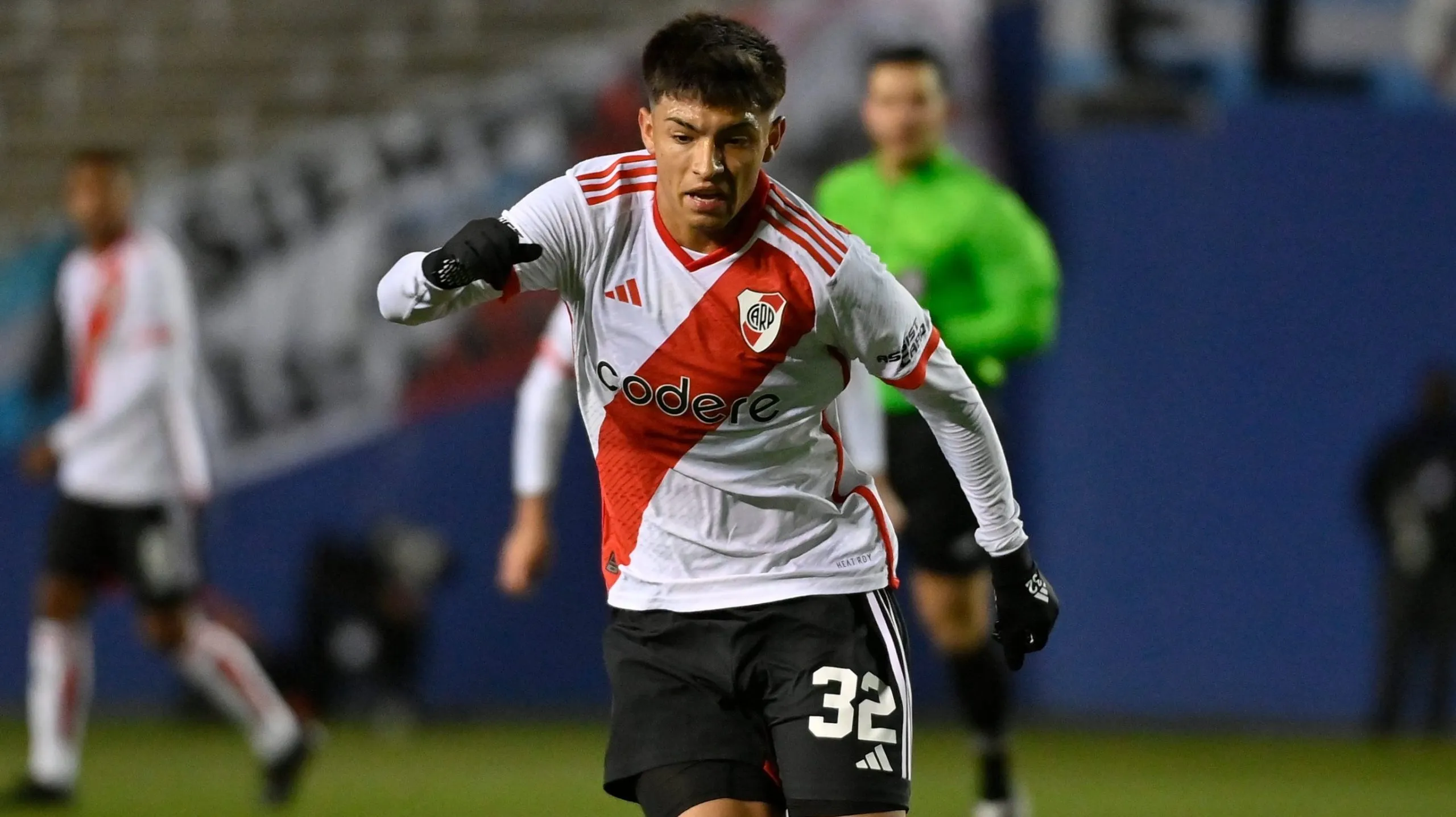 Ruberto es una gran promesa, con mucho futuro, pero una incógnita aún como para ser el 9 suplente. (Foto: Prensa River)