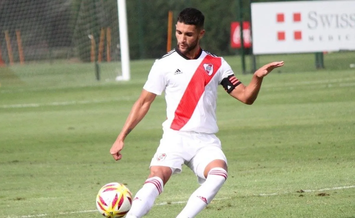 El defensor todavía pertenece a River y tiene contrato hasta diciembre de 2025.