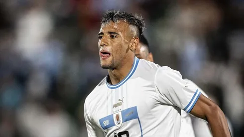 River va a fondo por Luciano Rodríguez, una de las joyas del fútbol uruguayo.