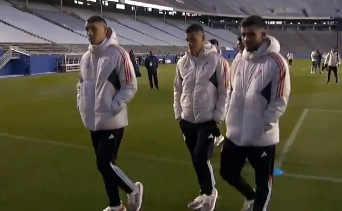 El plantel millonario ya está en el estadio Cotton Bowl.