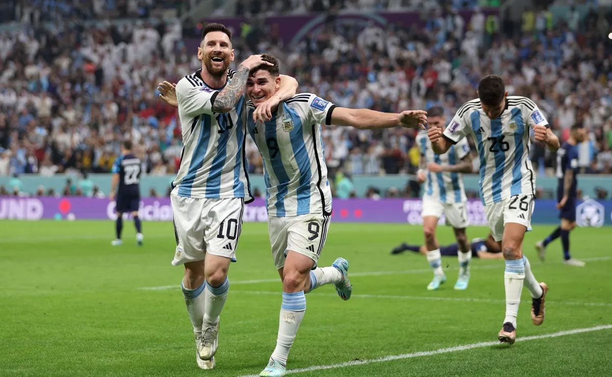 Julián Álvarez, uno de los jugadores surgidos en River que Lionel Scaloni convocó para la disputa de la Copa América 2024.
