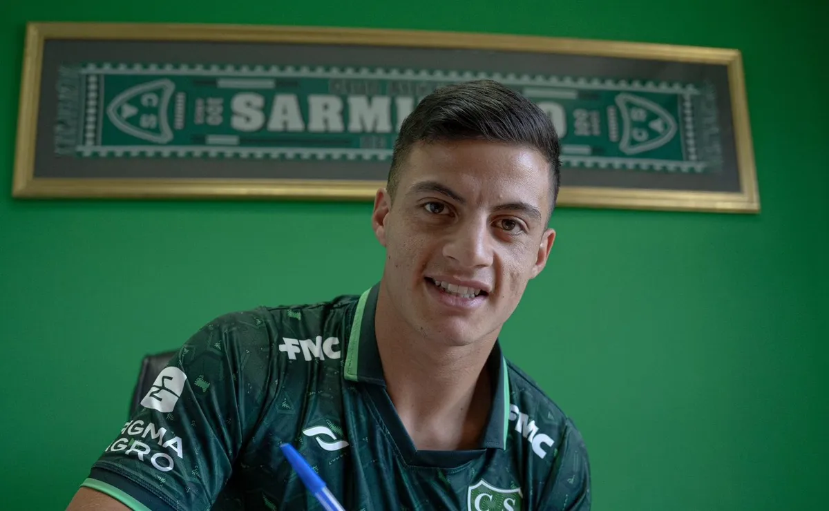Elías López ya consiguió club tras rescindir en River.