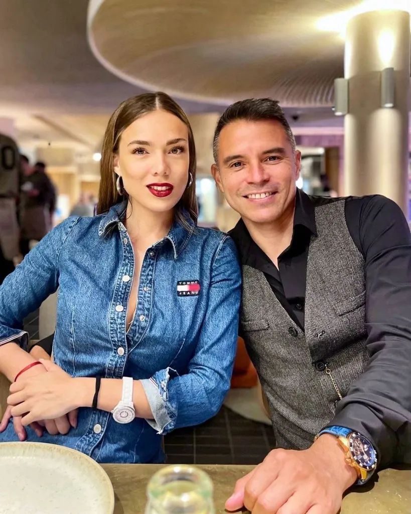 Javier Saviola y su mujer, Romanela Amato (FOTO: @romanelaamato).