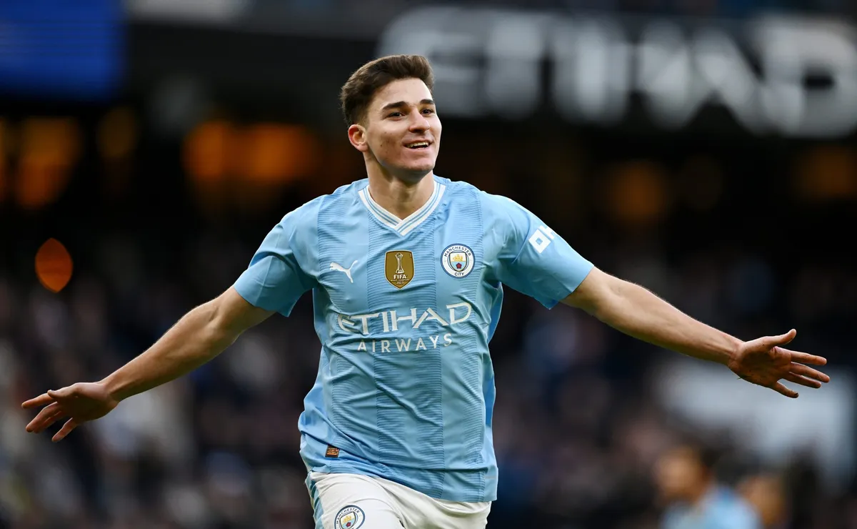 Otro gol de Julián que está imparable. (Foto: Getty).