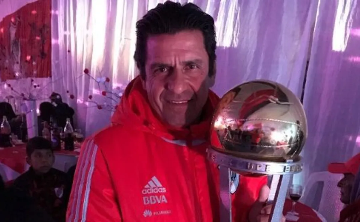 Alejandro Montenegro fue campeón del mundo en River.