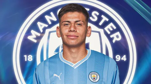 Echeverri espera su debut con Manchester.