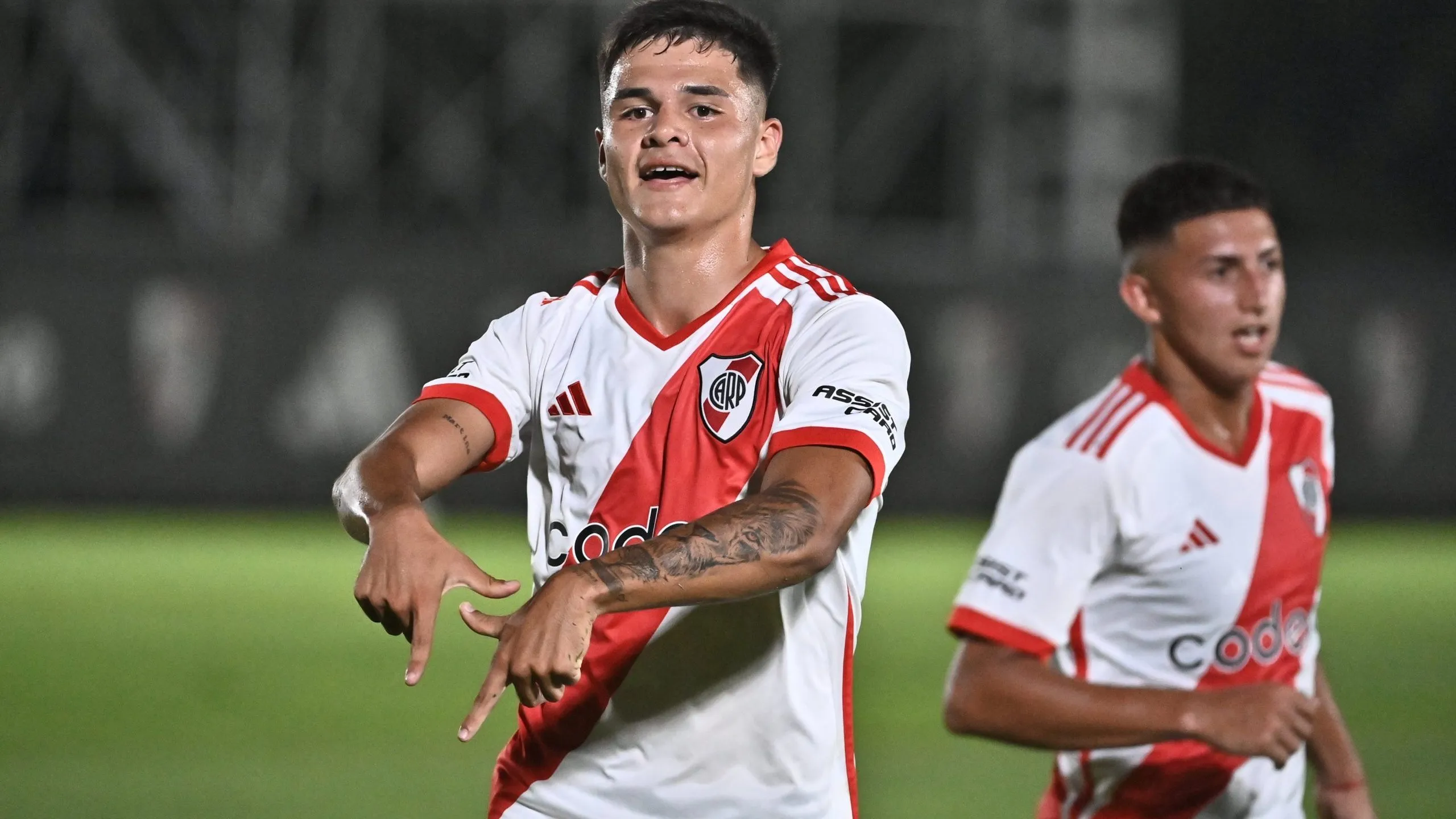 Jonás Luna - Reserva River