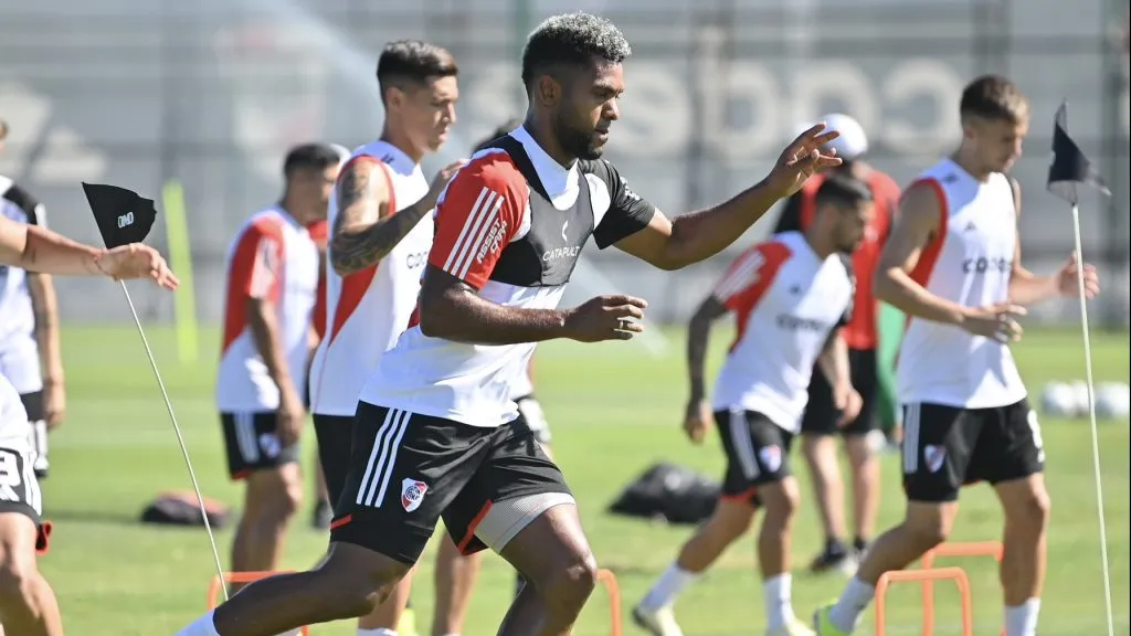 Miguel Borja quiere llegar al Superclásico como sea.