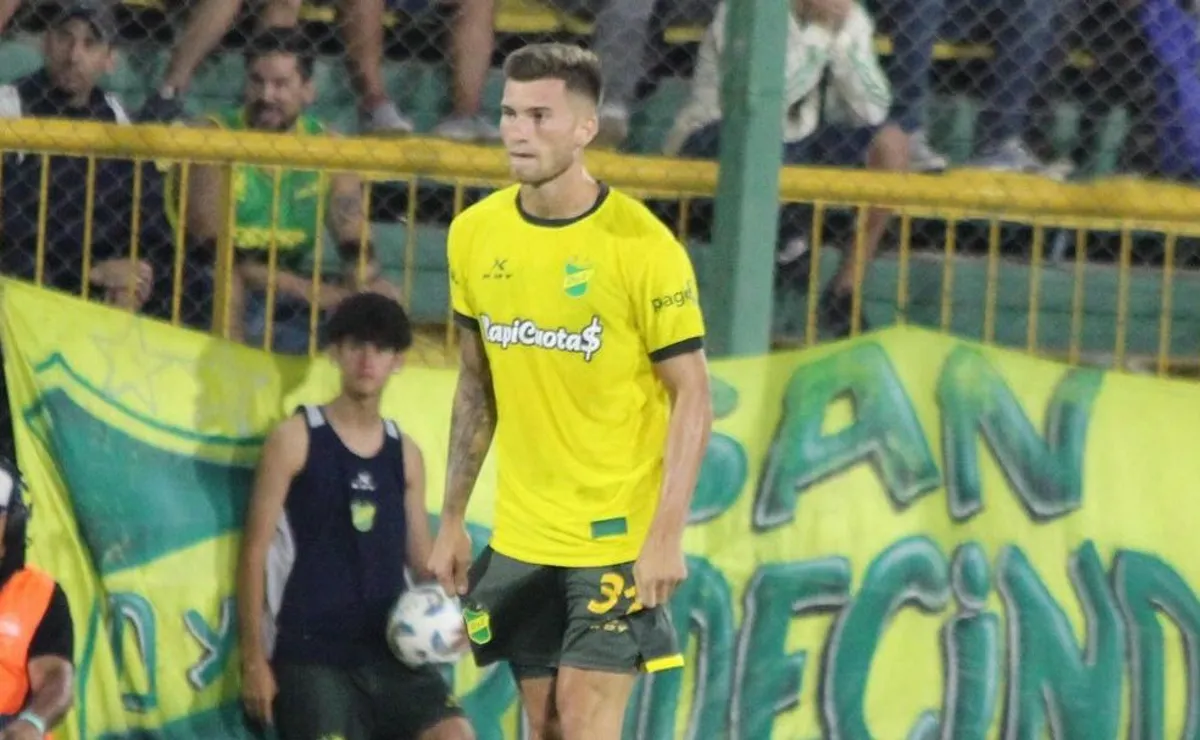 Tiago Serrago debutó en Primera División en febrero de este año.