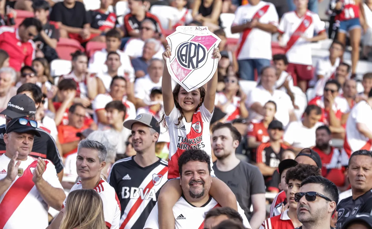 ¿Estuviste el domingo en el Monumental? ¡Buscate en la cancha!