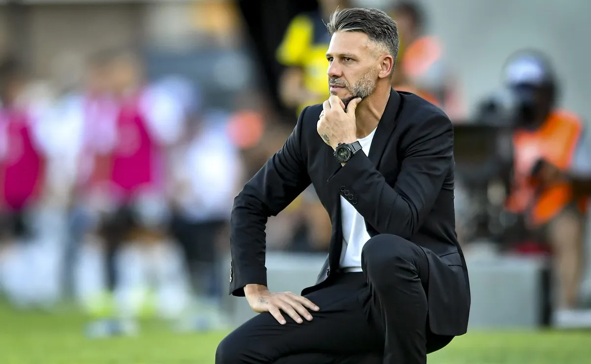 Demichelis piensa en alternativas para el lateral derecho.