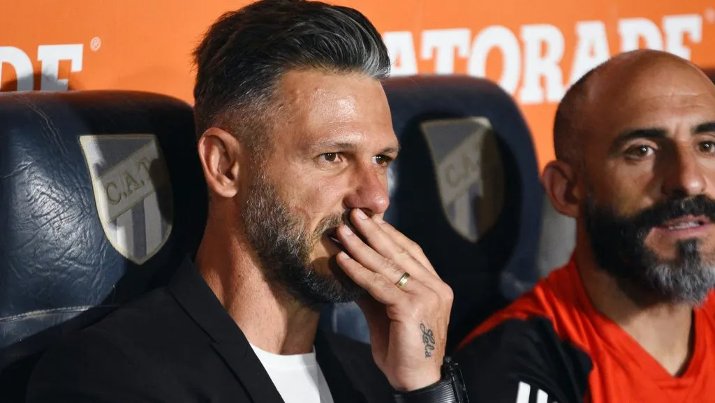 Demichelis todavía no encontró el once ideal de River.