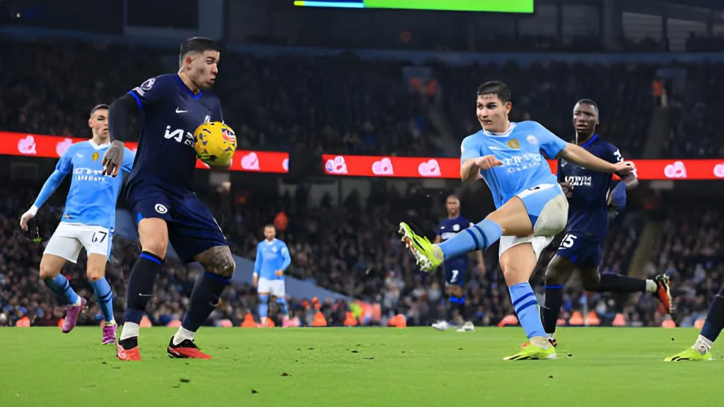 Julián Álvarez será suplente ante el Real Madrid por Champions League.