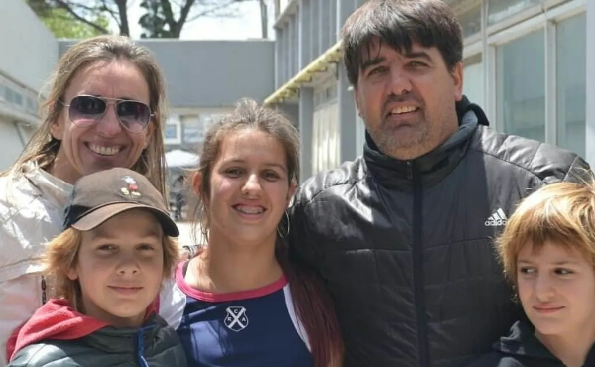 Cristian y Sofía, los padres de Franco, Lucila y Valentín Mastantuono (FOTO: Facebook, Cristian Mastantuono).