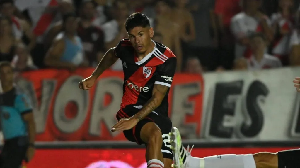 sant'anna debut river excursionistas