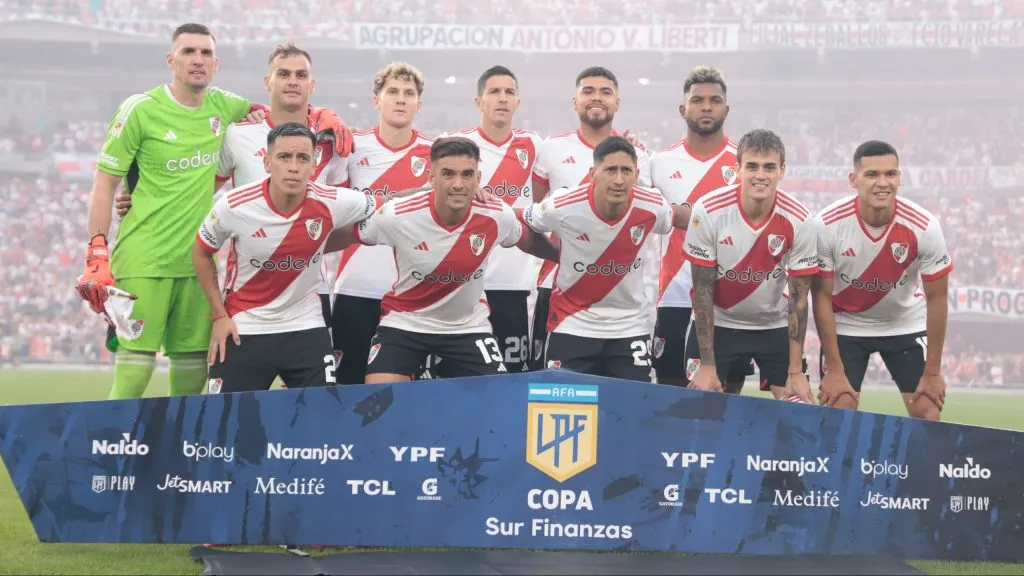 Los once de River que arrancaron el partido ante Vélez en la tercera fecha.