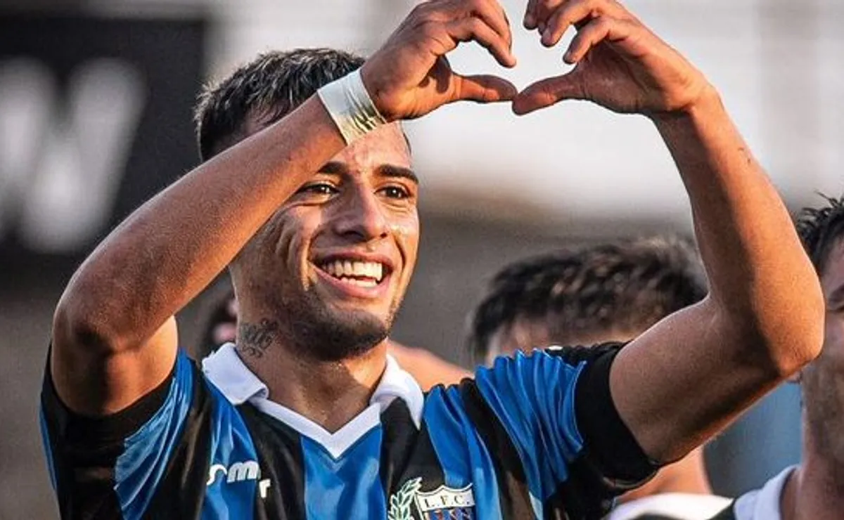 Se cayó el pase de Rodríguez