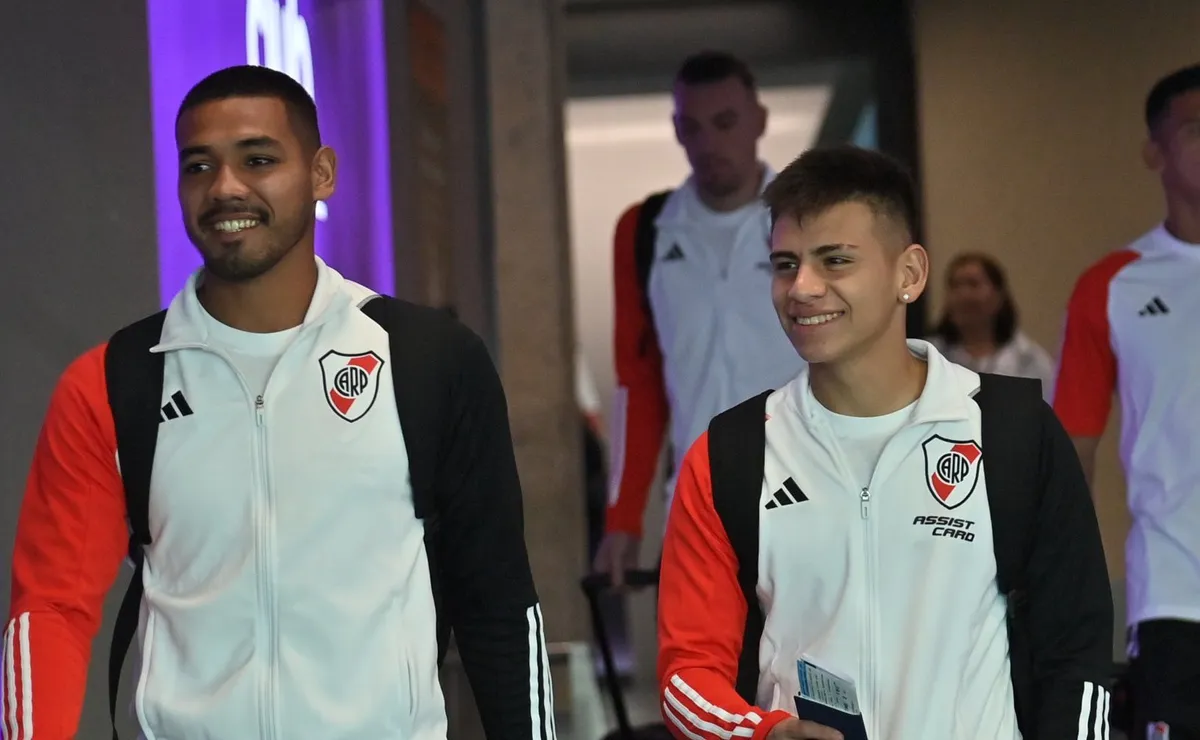 El plantel vuelve al país. (Foto: Prensa River)