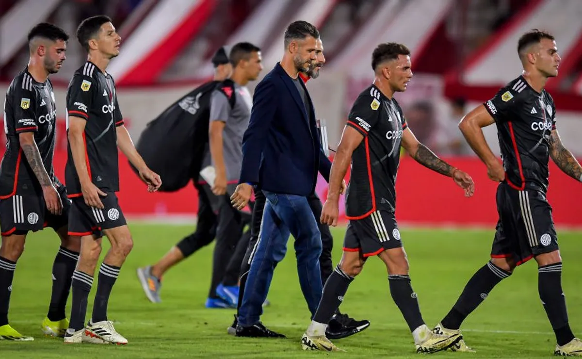 River cayó ante Huracán.