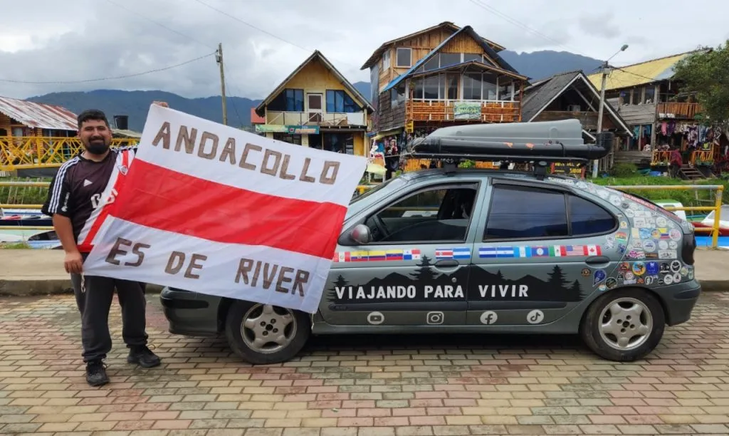 Mauri y Mica, la pareja de argentinos que viaja por el mundo (@viajando.para.vivir)