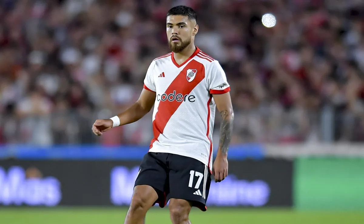 Paulo Díaz y una merecida ovación.