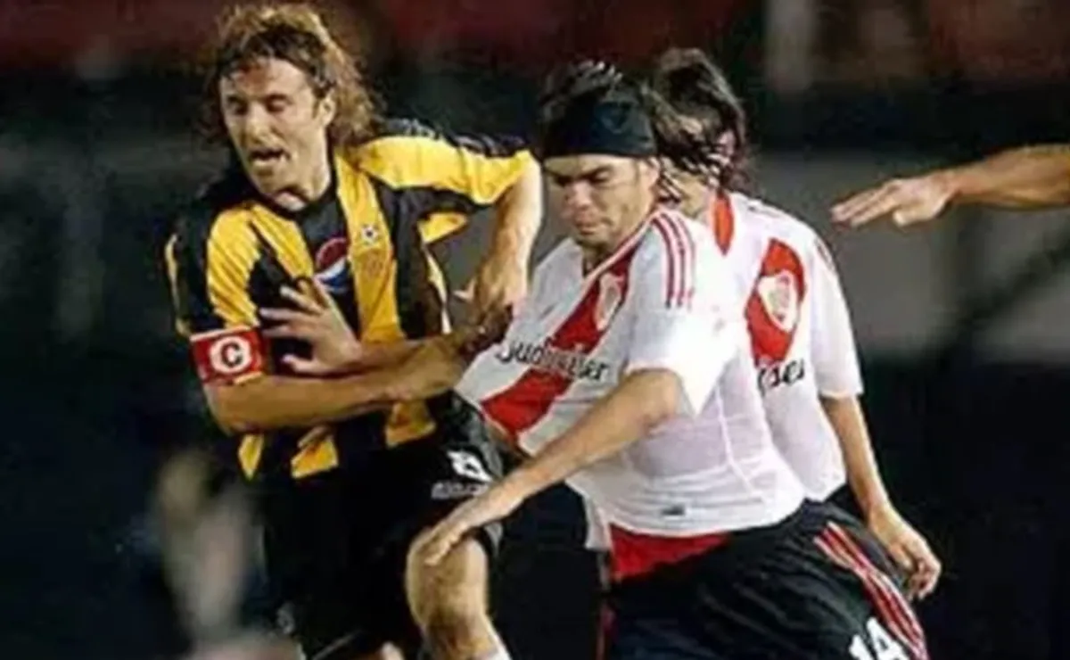 River solo enfrentó dos veces en su historia a Deportivo Táchira.