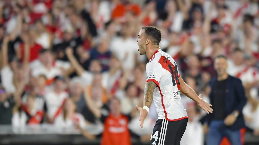 González Pirez recibió el alta médica y podrá jugar ante Deportivo Riestra.