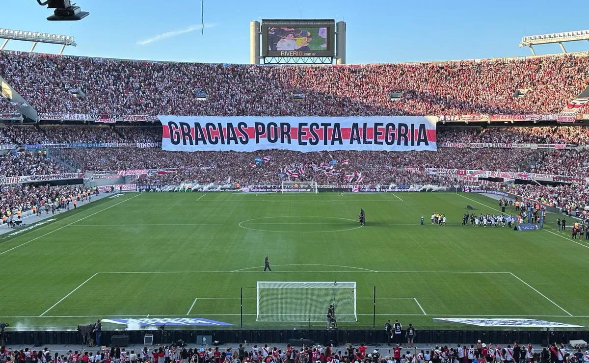 River vs Gimnasia con un gran recibimiento