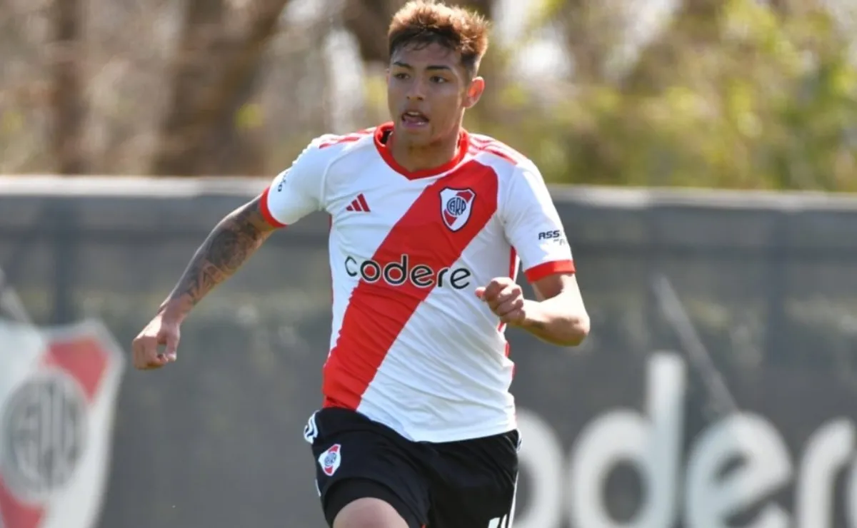 Agustín Ruberto fue convocado por Gallardo vs. Instituto.