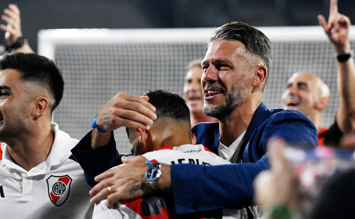 Demichelis, visiblemente emocionado en los festejos. del último miércoles (LPM)